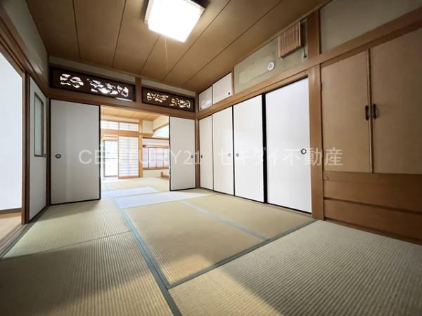 服部川3丁目戸建て