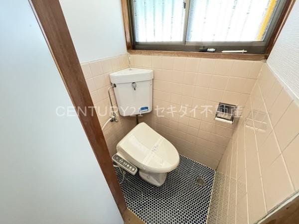 南植松町4丁目戸建て