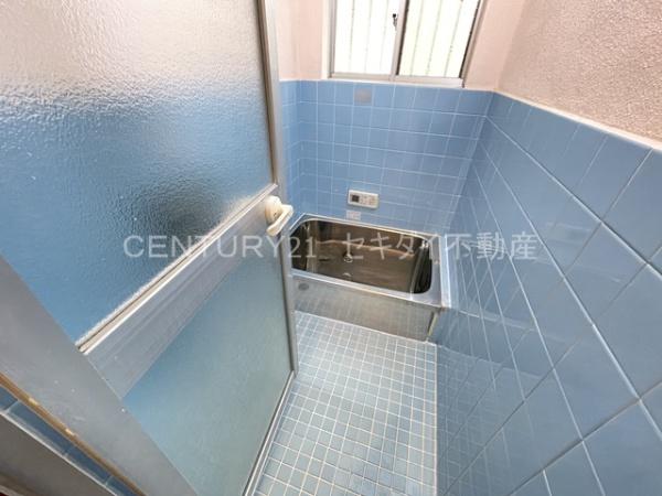 南植松町4丁目戸建て