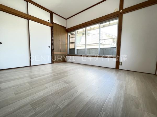 南植松町4丁目戸建て