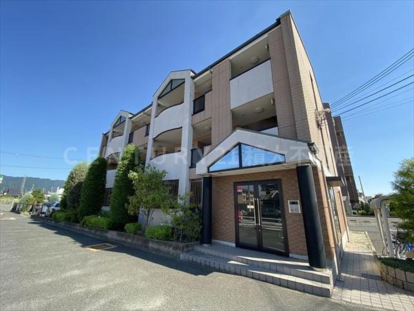 シャルム山本