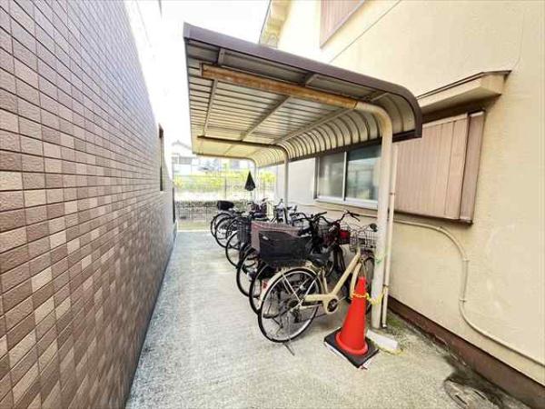 西川ハイツ