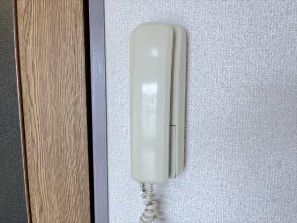 アーネスト