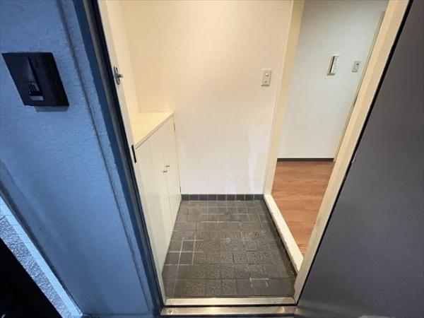 八尾市本町５丁目のマンション