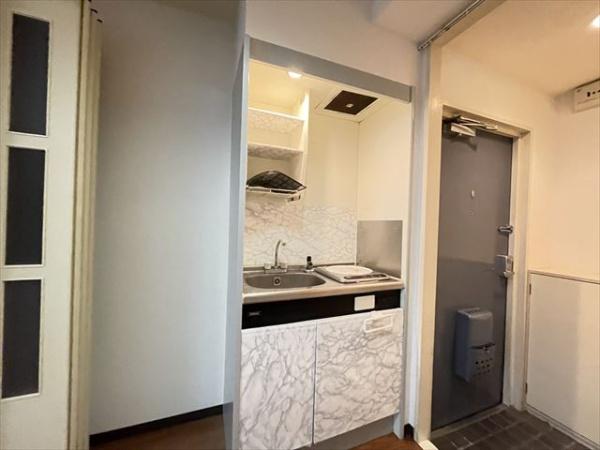 八尾市本町５丁目のマンション