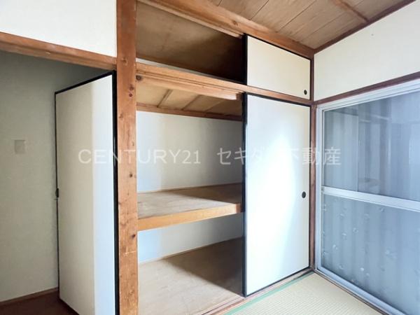 福万寺町南1丁目貸家