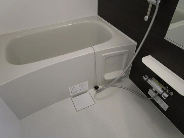 ノーブルセピア山本