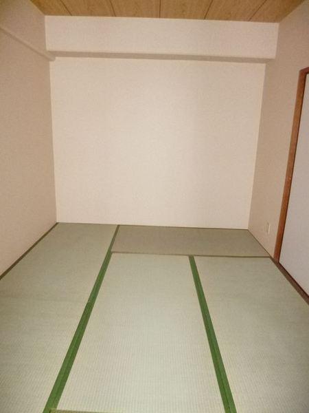 ルネ青山