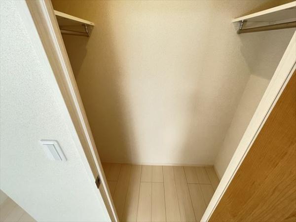 クレイノマルイチ曙川