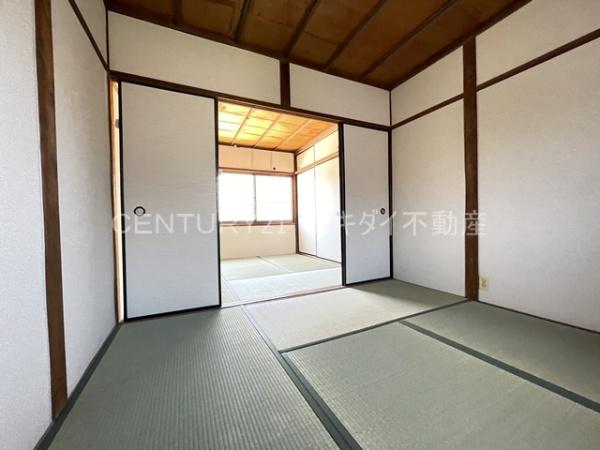 西山本町6丁目貸家