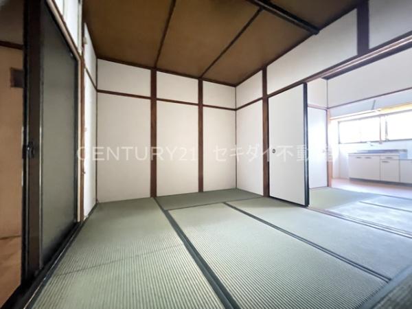 西山本町6丁目貸家