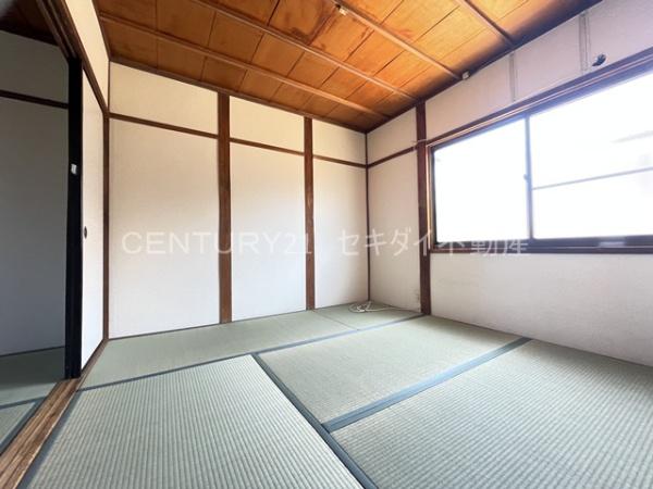 西山本町6丁目貸家