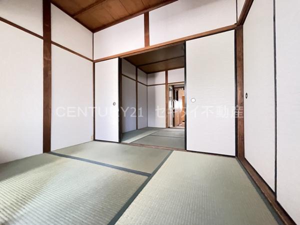 西山本町6丁目貸家
