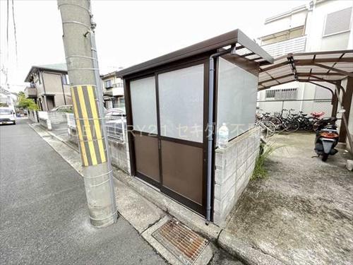 メゾンブラン