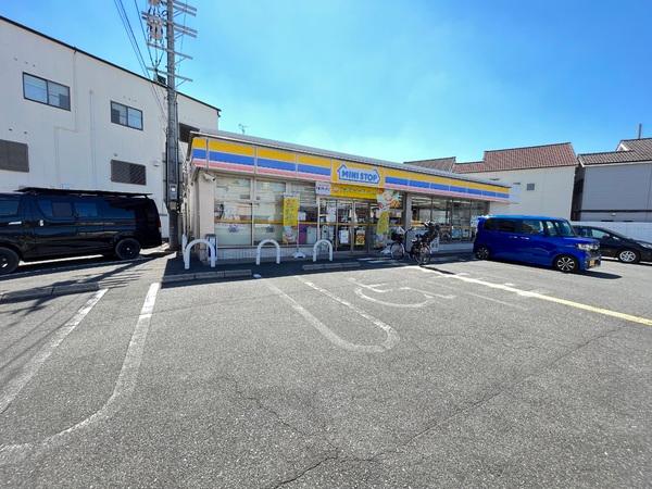 アイシーエイチ金岡(ミニストップ 大橋東3丁目店)