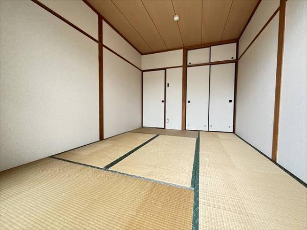 サンハイツ南本町