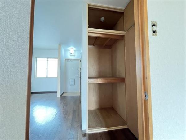 サンハイツ南本町