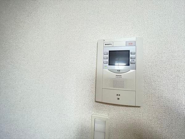 シェモワ　八尾