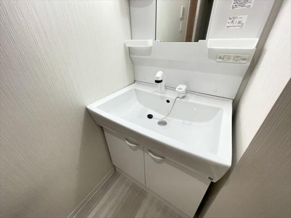 コレクト八尾駅前