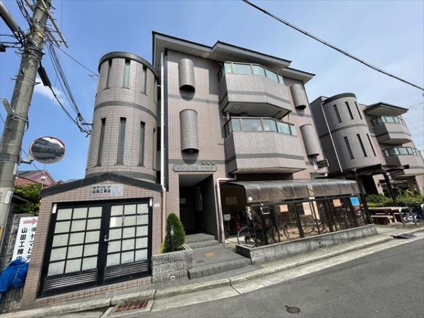 メゾンドールヤマヒデ壱番館