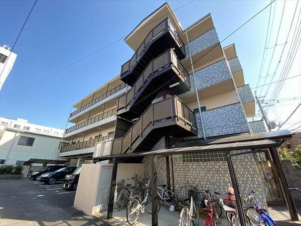 サンルミネ館