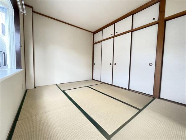 エスパリエ八尾