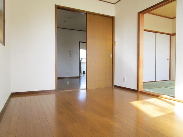 ハイツエバーグリーン