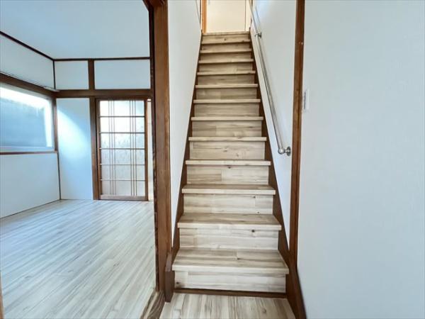 久宝園3丁目貸家