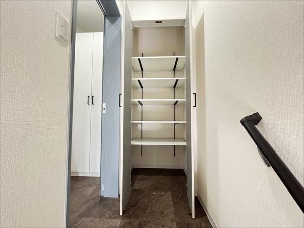 東大阪市大蓮南５丁目のタウンハウス