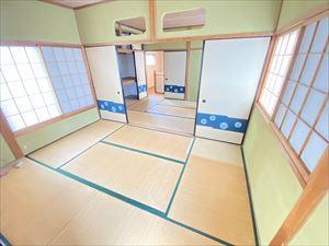 蔵之内戸建て（ガレージ付き）