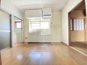 蔵之内戸建て（ガレージ付き）