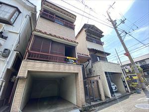 はびきの１丁目戸建て（ガレージ付き）