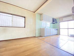はびきの１丁目戸建て（ガレージ付き）