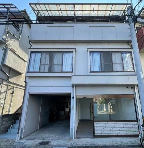 緑ヶ丘５丁目戸建て（ガレージ付き）
