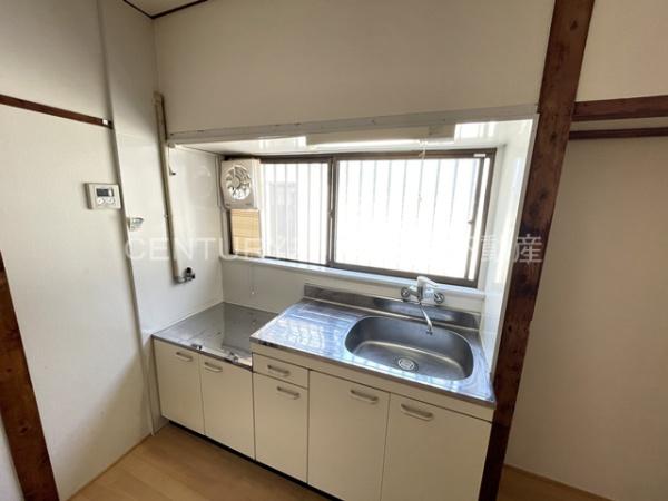 刑部（おさかべ）貸家