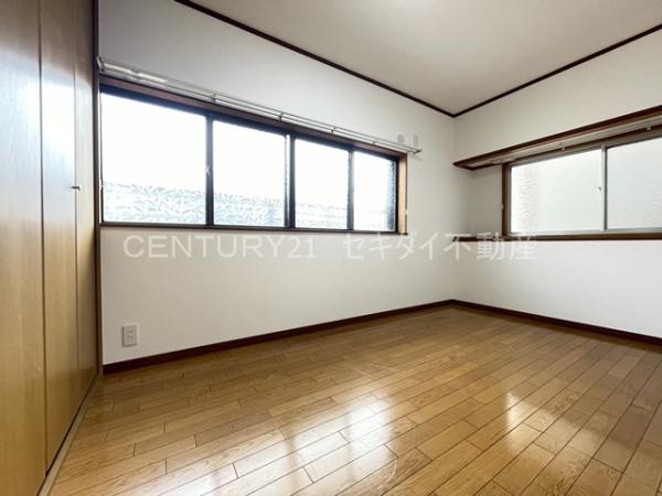 堤町戸建て