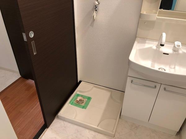 ヴィレッジ加綾北本町