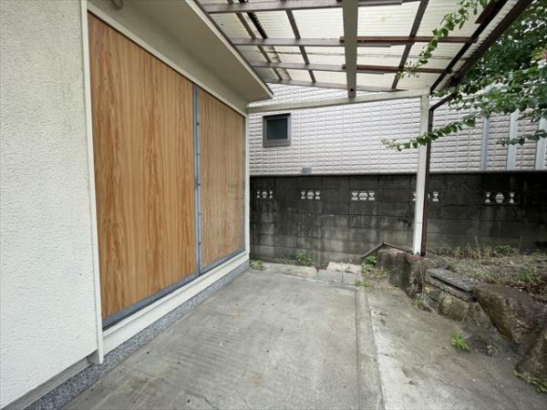 恩智北町１丁目戸建て（ガレージ付き）