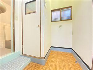 恩智北町１丁目戸建て（ガレージ付き）
