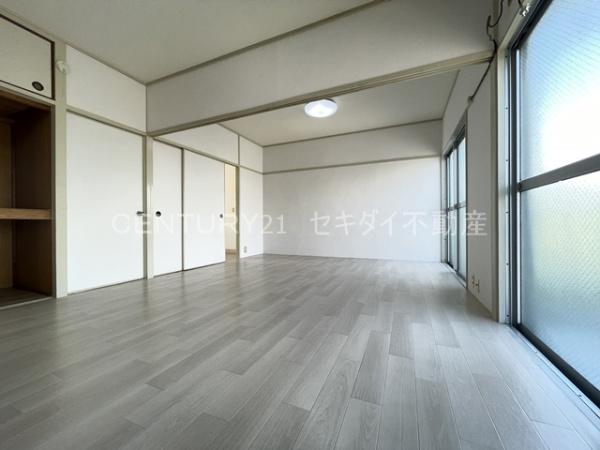 重尾マンション