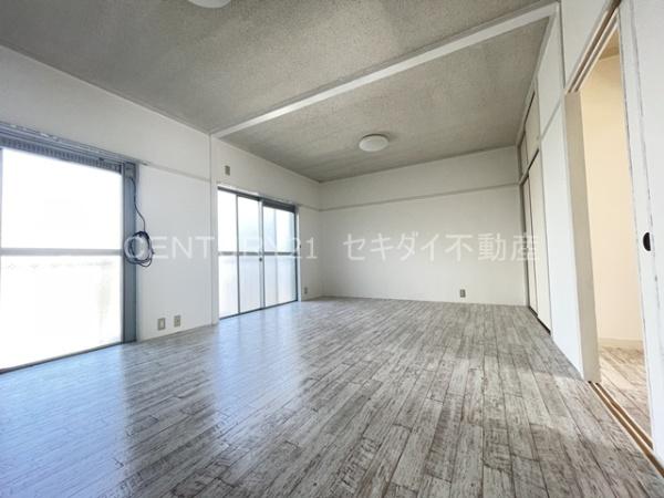 重尾マンション