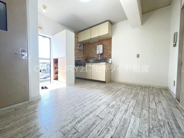 重尾マンション