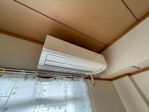 リフレカワニシ