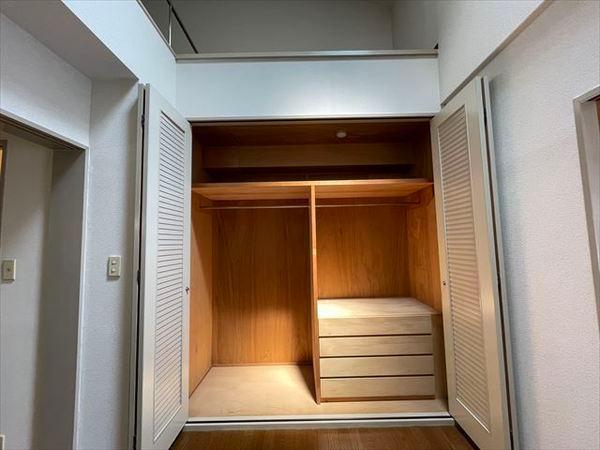 リフレカワニシ