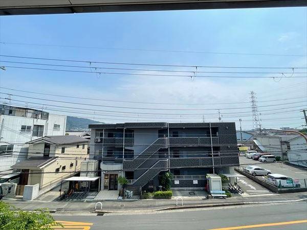 リフレカワニシ