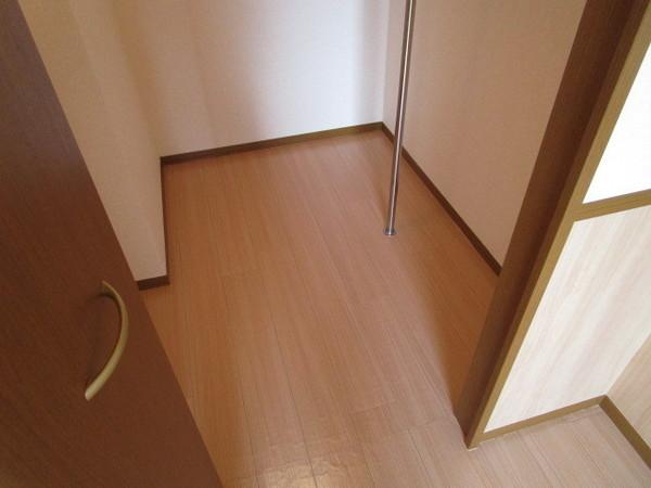 クレール萱振　A棟