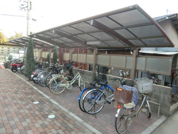 クレール萱振　A棟