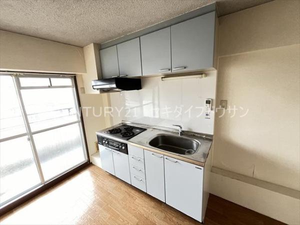 エトワールヴィル_R山本南