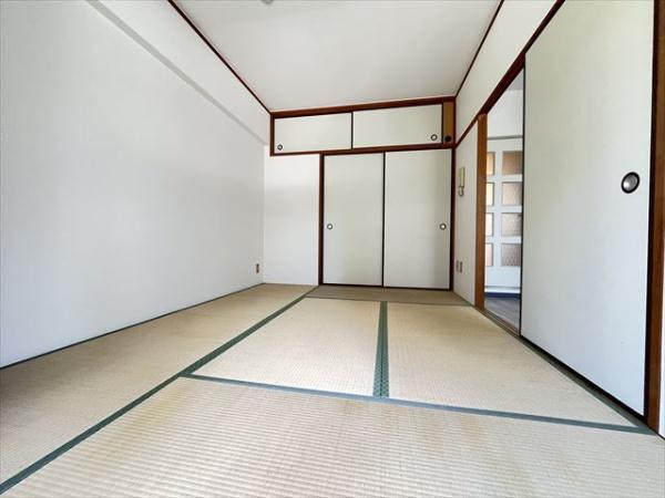 エトワールヴィル－Ｒ八尾末広町