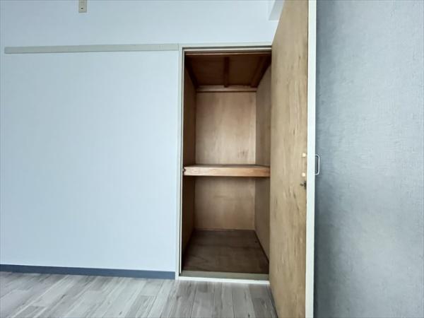 エトワールヴィル－Ｒ八尾末広町